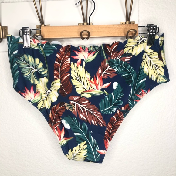 Tropical Women’s Two Piece High Waist NWT Medium - Picture 6 of 8